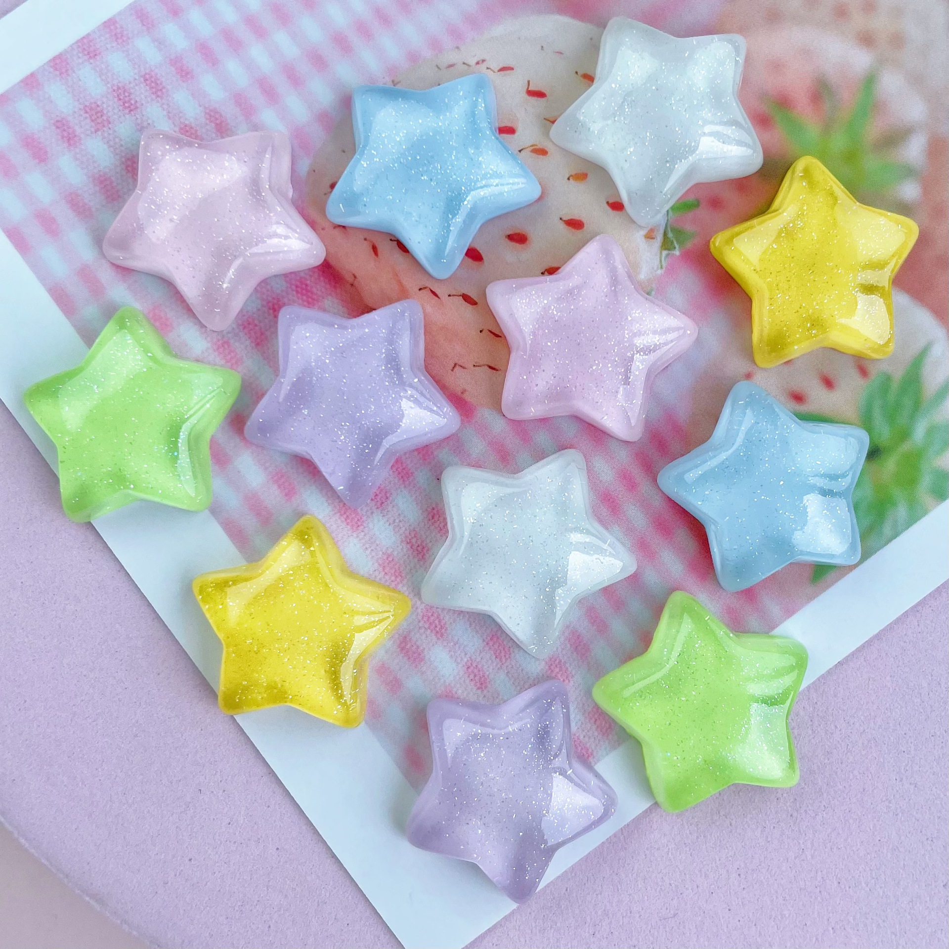 Transparente delgada flash color estrella de cinco puntas accesorios de resina DIY teléfono móvil Shell horquilla taza de agua pegatinas zapato hebilla accesorios estrellas