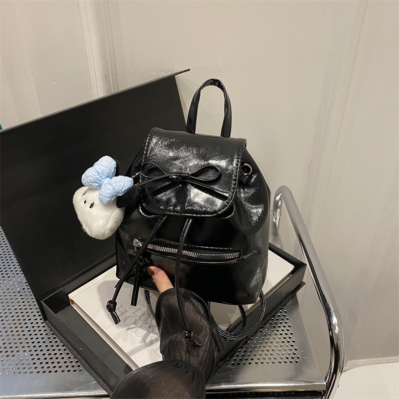 Mochila de nicho coreano para mujeres otoño 2024 nueva moda mochila de moda versátil de un solo hombro bolso de cubo