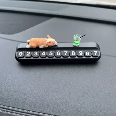 Console Decorations Simulated Cute – Nömrəli dayanma kartı - large-number-plate-black-little-corgi-lime-tea-free-traceless-glue