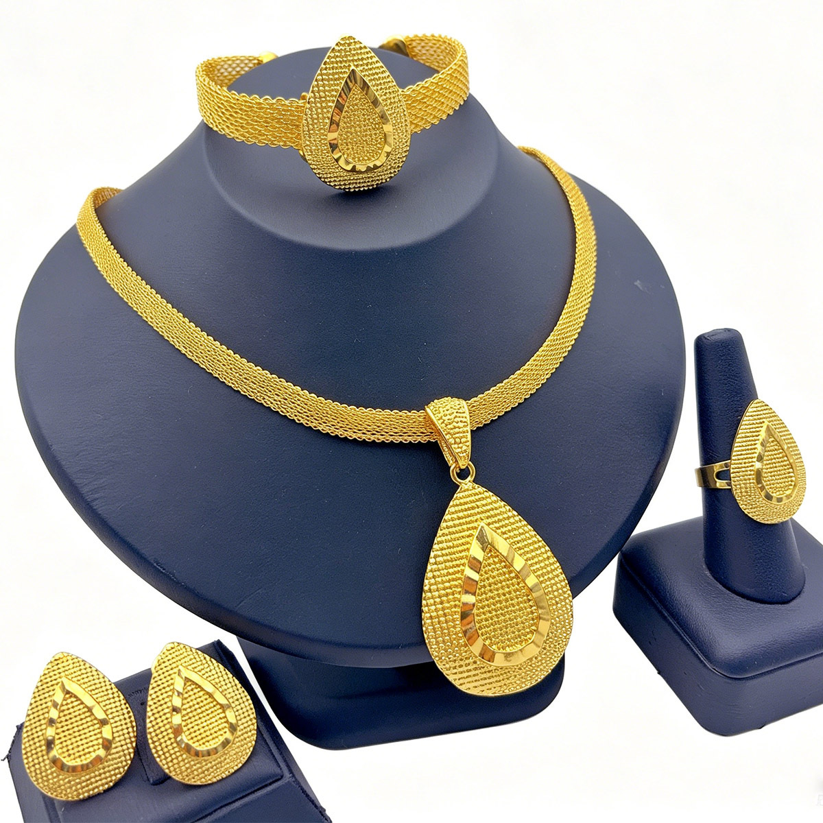 24K chapado en oro Dubai collar pendientes anillo pulsera traje indio joyería nupcial conjunto de joyas al por mayor