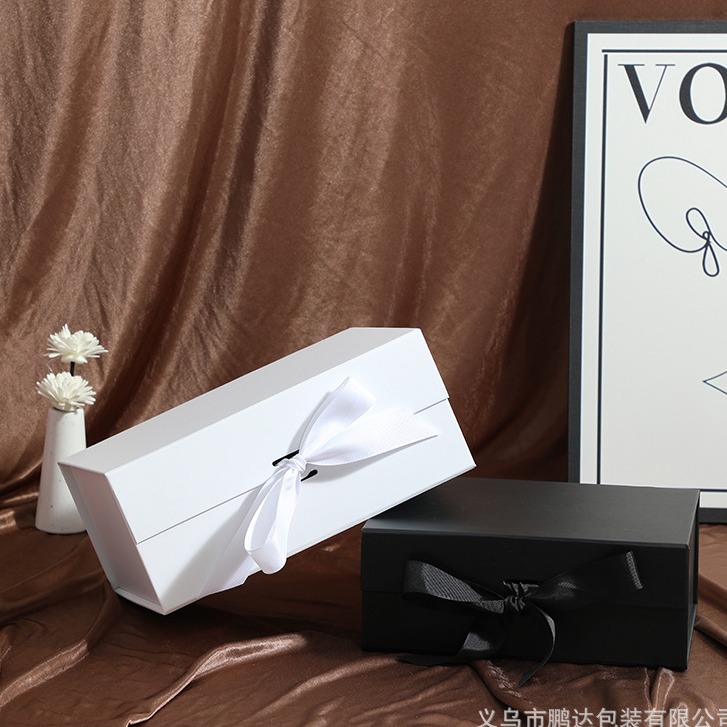 Cinta negra caja plegable caja de regalo ropa zapatos caja de embalaje cartón rectangular Flip con logo gilding