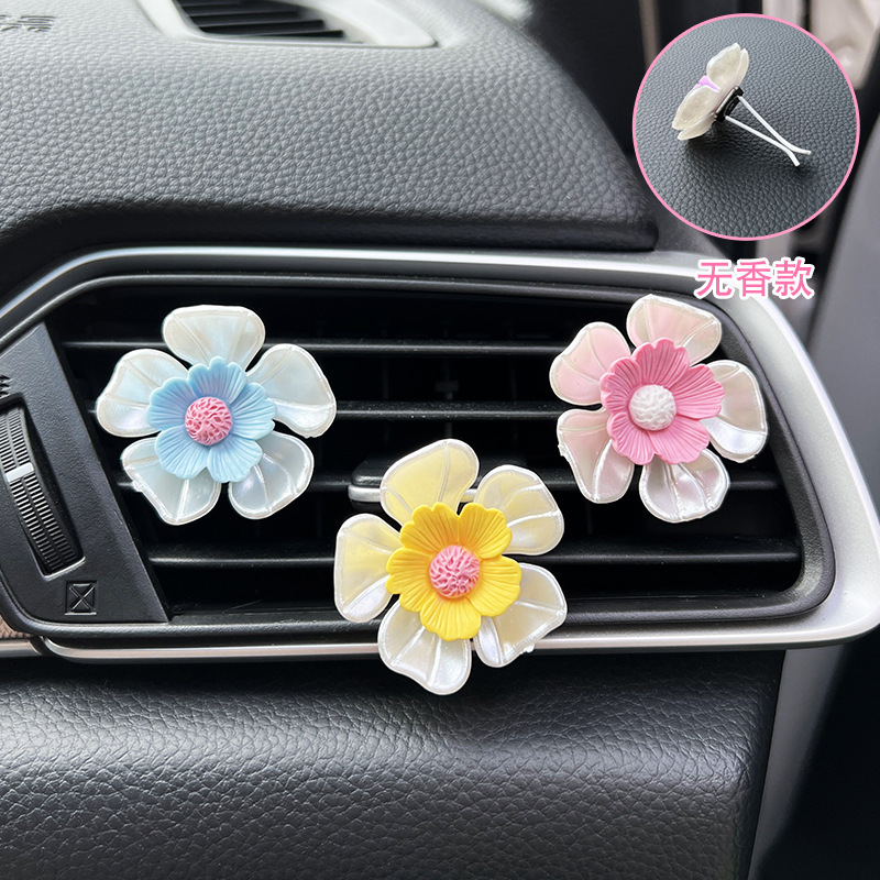 Aromaterapia para automóvil Decoración de salida de aire acondicionado para automóvil Perfume para automóvil Accesorios para automóvil Colgante de flores lindo Fragancia ligera duradera
