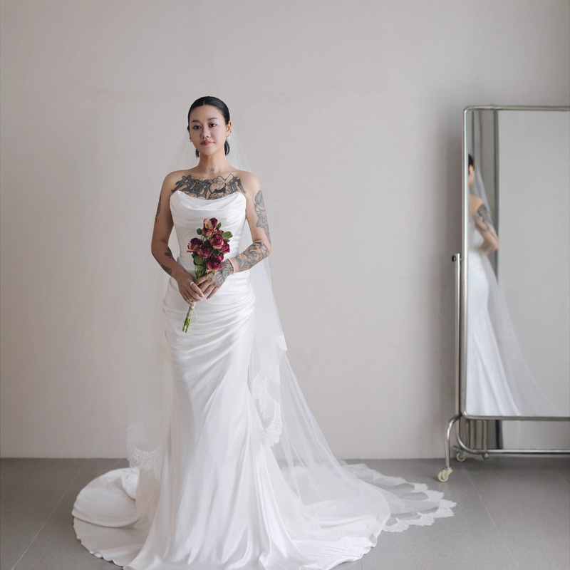 Strapless Light Wedding Dress 2026 New Style Sexy Backless Graduation Prom Coming-Of-Age Ceremony Host Dress Travel Photography Bride Light Veil