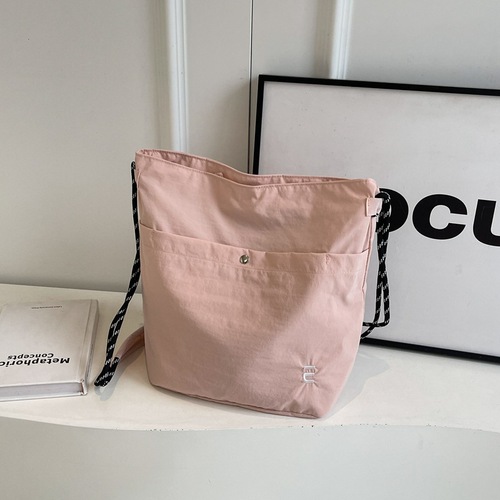 Minimalist Texture Nylon Crossbody Bag for Women Students, Suitable for Class, Commuting, Office, Travel tote bag, Unique Casual Backpack