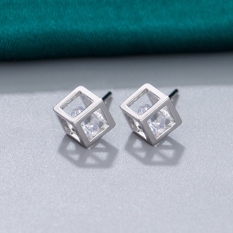 1 Pair Simple Style Geometric Inlay Copper Zircon Ear Studs display picture 2