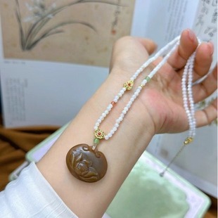 Xinjiang Hetian Jade Sugar Jade Flower Blossom Rich Sugar Jade Pendant Jade Exquisite Private Wear Upper Body Effect Soft and Exquisite