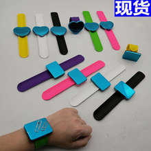 现货硅胶磁铁啪啪圈手环拍拍磁力吸针器美发师手腕带啪啪圈手环