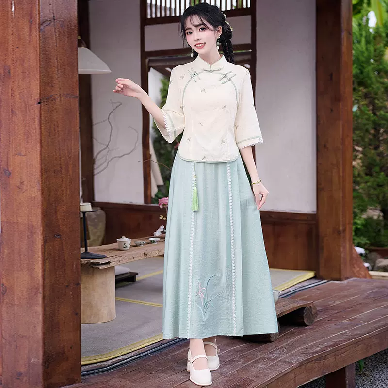 民国风气质女装文艺复古绣花唐装汉元素改良汉服旗袍上衣中式茶服