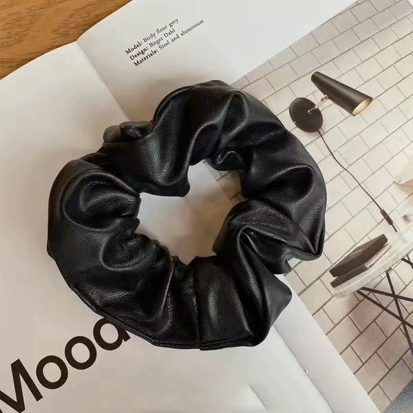 1#Black leather large intestine ring