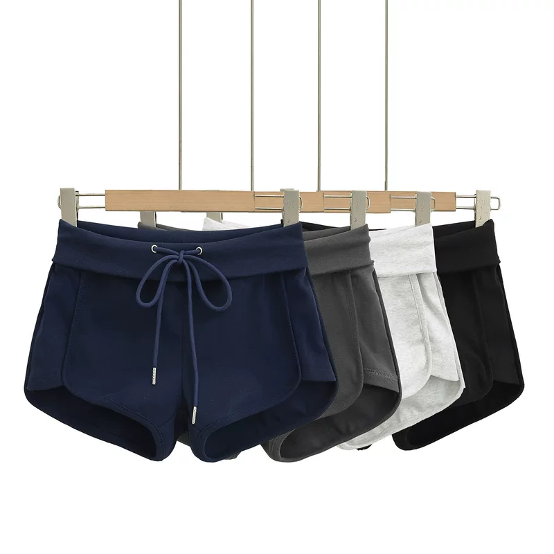Shorts, universal fitted trousers, belt bag, drawstring, hip-accented