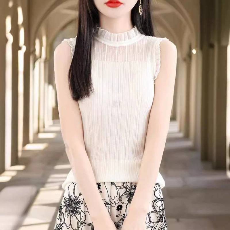 French fashion lace collar vest women's autumn and winter wool half turtleneck bottoming shirt fake collar lace inner sleeveless top French fashion lace collar vest women's autumn and winter wool half turtleneck bottoming shirt fake collar lace inner sleeveless top