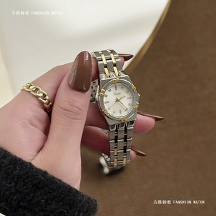 SCOTTIE���ֵ�羳����Ů�����Q���l䓎��ֱ�r��С���P��ˮŮ��