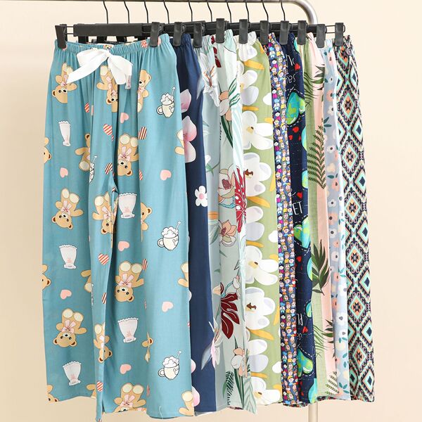 Summer fashionable trousers for leisure