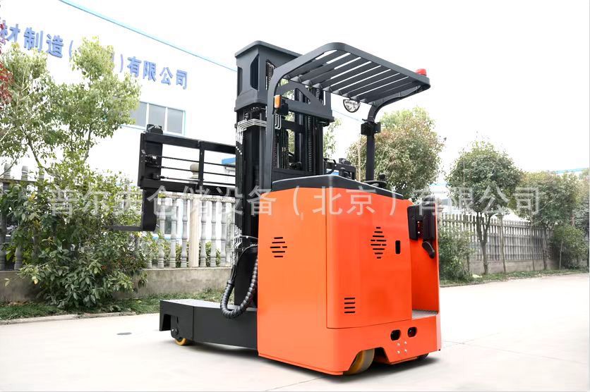 电动侧站式四向窄道叉车牵引车平移堆高车长条货物搬运窄巷专用