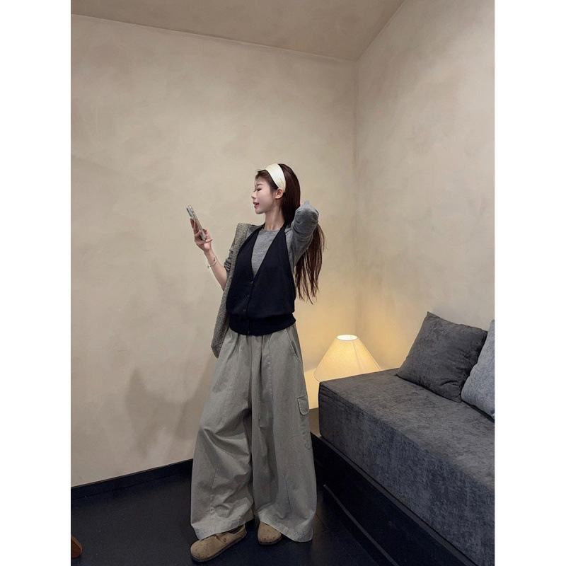 韩系穿搭灰色针织衫挂脖吊带水洗工装休闲裤女2025秋季新款套装潮|undefined