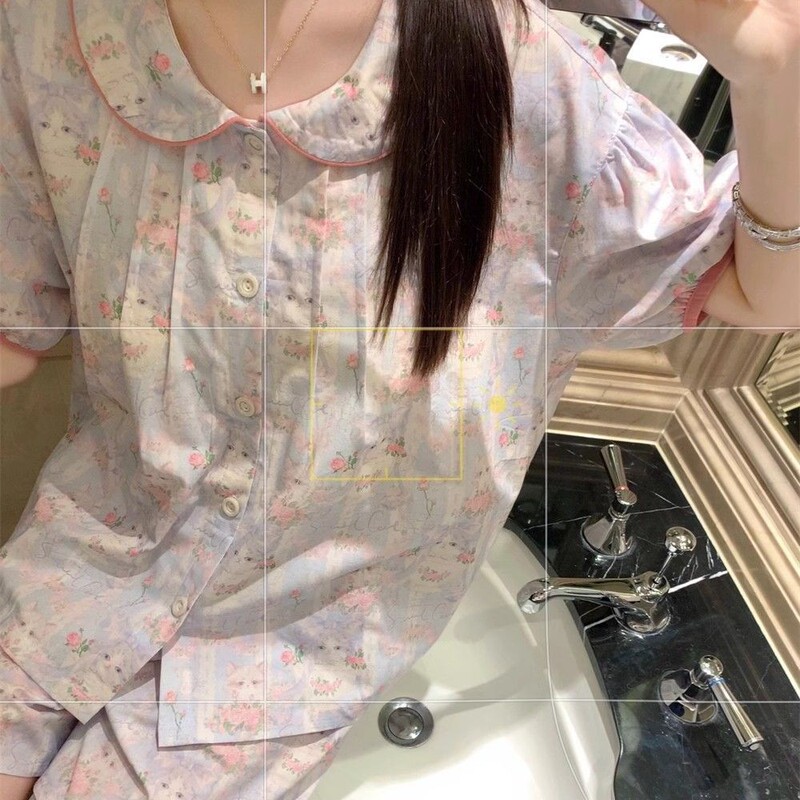 Beautiful Girl's Age-Reducing Doll Collar Pajamas, Summer New Style Short-Sleeved Shorts, Cute Cartoon Home Clothes, Student Suits for Women