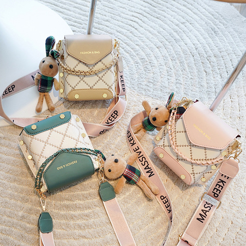 Manufacturer launches new summer style small bag for women  new trendy Korean style shoulder bag crossbody bag mobile phone bag one piece drop shipping