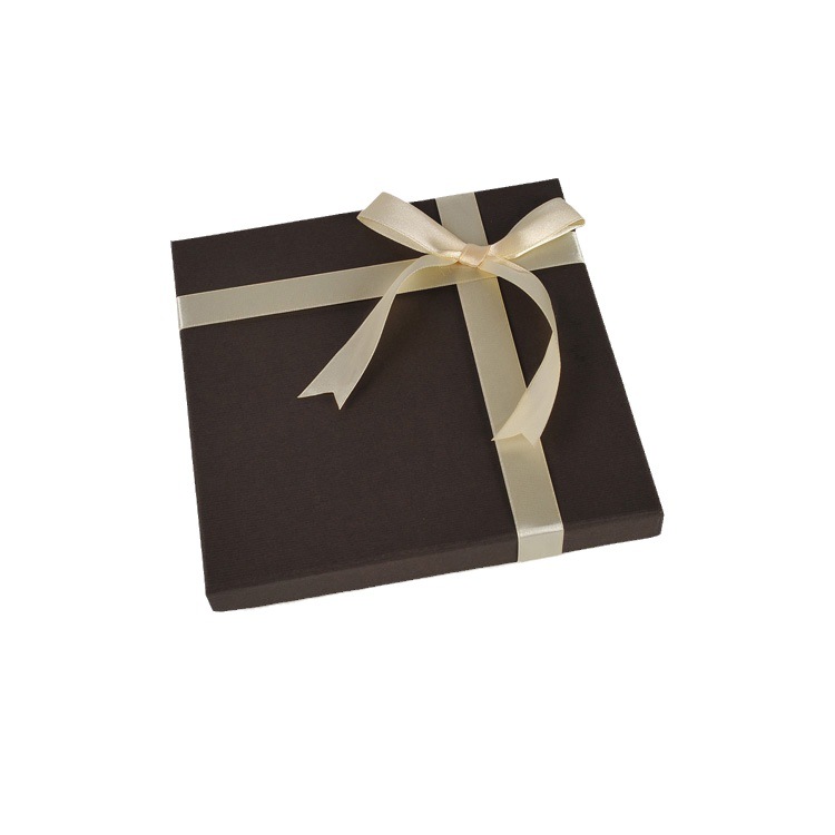 工厂生产销售时尚巧克力盒 丝带蝴蝶结送礼精美朱古力盒