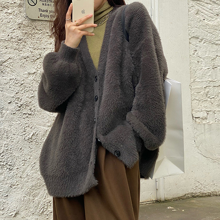 Mink Velvet Sweater Jacket 2026 Spring, Autumn and Winter New Korean Style Loose Lazy Style V Neck Knitted Sweater Cardigan for Women