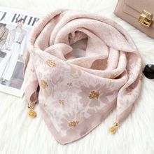 2025新款磁吸扣方巾三角巾春秋冬时尚高级感围脖护脖保暖丝巾