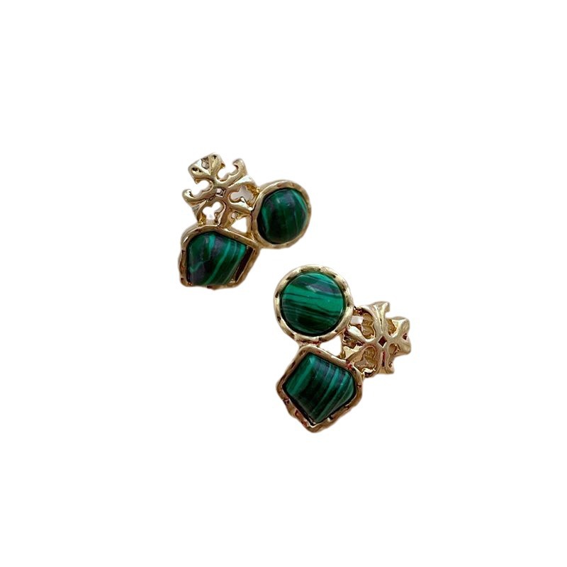 Oversized Sculptural Clear Acrylic Clip-on Earrings Modern Design_voghion.com