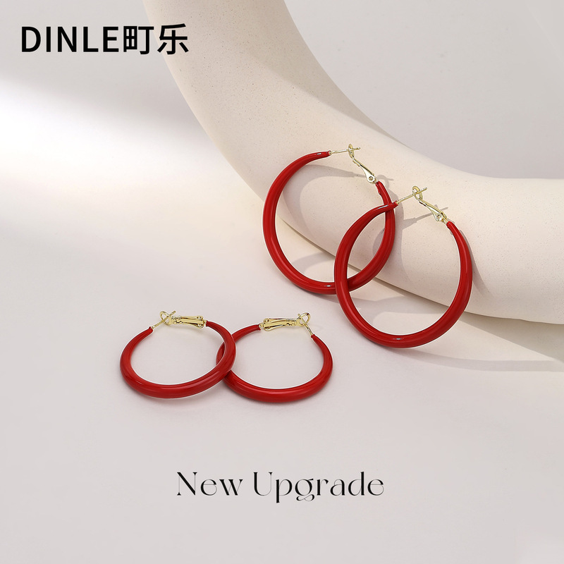 红色大圈素圈耳环圈圈2025新款爆款高级感女人味夸张简单大方耳饰|undefined