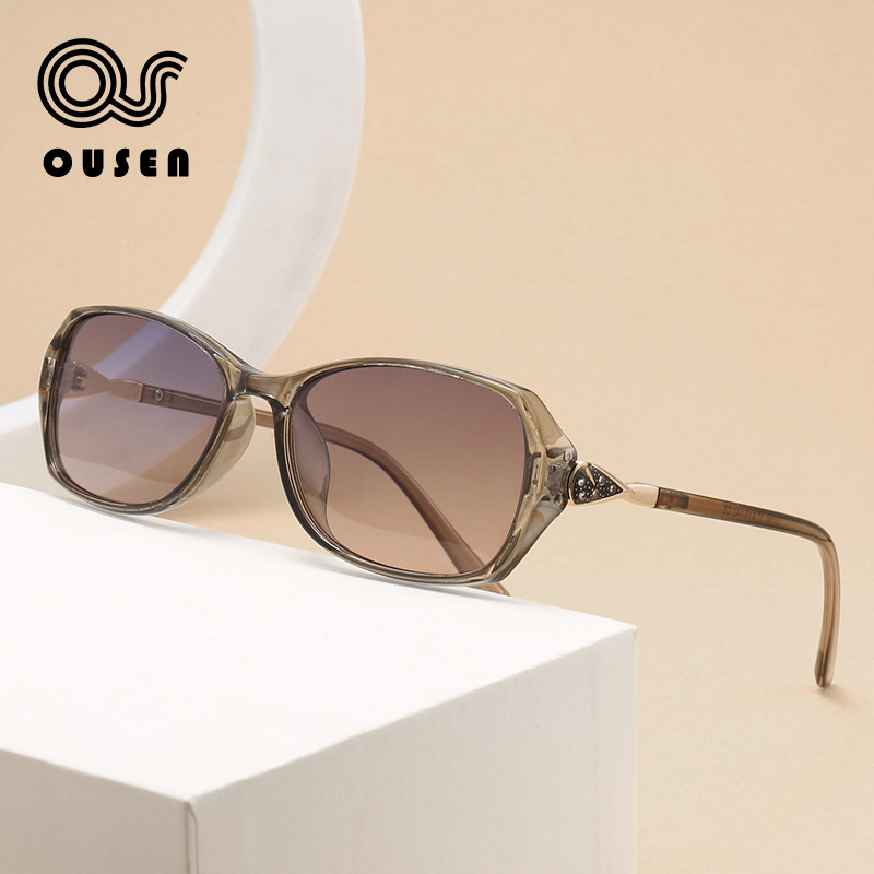 심플한 사각 프레임 패션 안경 자외선 차단 편광 선글라스 여성용 tr90 선글라스 고급스러운 우아한 라이트 럭셔리 스타일