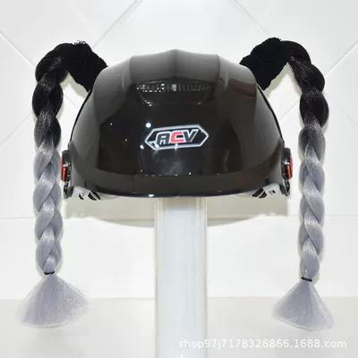 Helmet with Dreadlocks, Motosiklet dəbilqələri - a-pair-of-short-black-and-gray-braids
