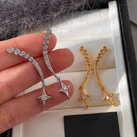 戒指;项链;耳钉