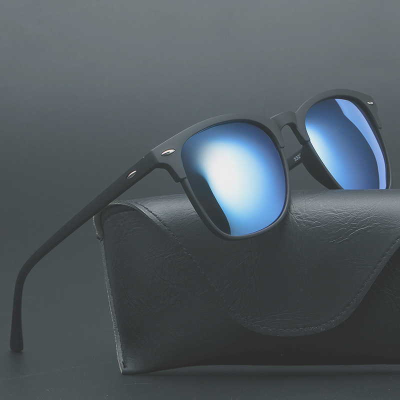 Fashionable classic retro glasses for adults solar-powered