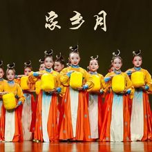 ���l���赸��Ů��Ⱥ��ŵ����ݳ����h����ȹ�Ї��L�h��Ů���\����