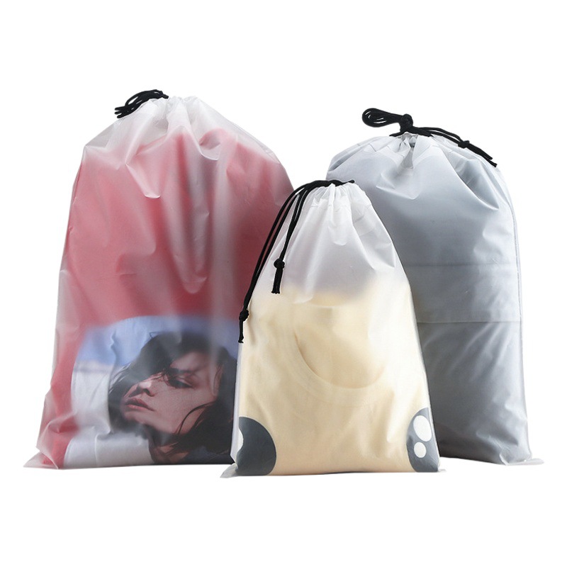 Esmerilado PE bolsa de cordón de viaje con cordón bolsa de ropa interior calcetines de almacenamiento de embalaje cerrado bolsa de plástico Logotipo de impresión