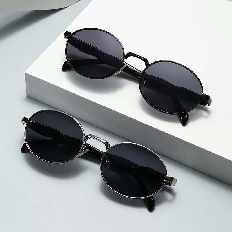新款椭圆框金属墨镜潮女士街拍遮阳眼镜欧美时尚复古高级感太阳镜
