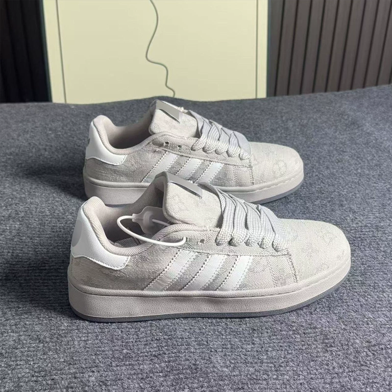 Кроссовки ins супер огонь дикие пары туфли 2025 новая спортивная повседневная обувь на шнуровке маленькие белые туфли