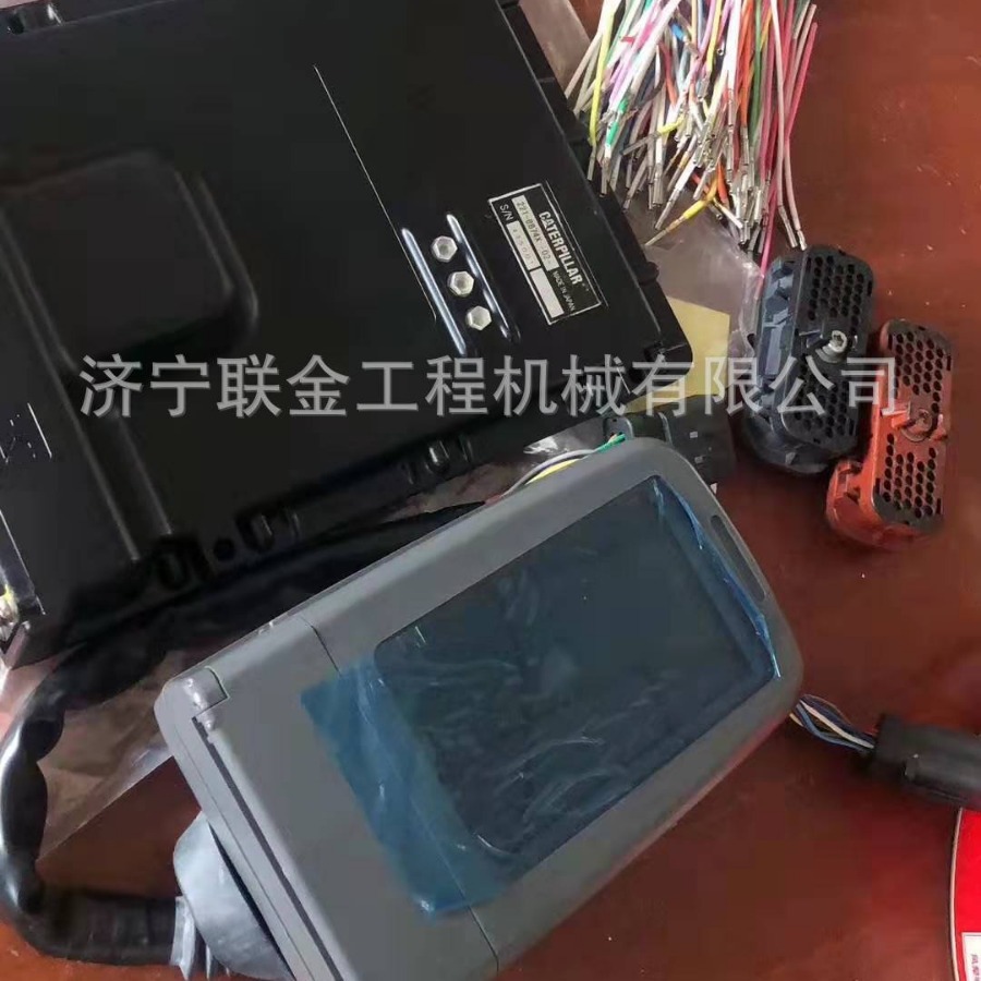 厂家出售卡特挖掘机CAT320C CAT320D显示屏 电脑板批发零售