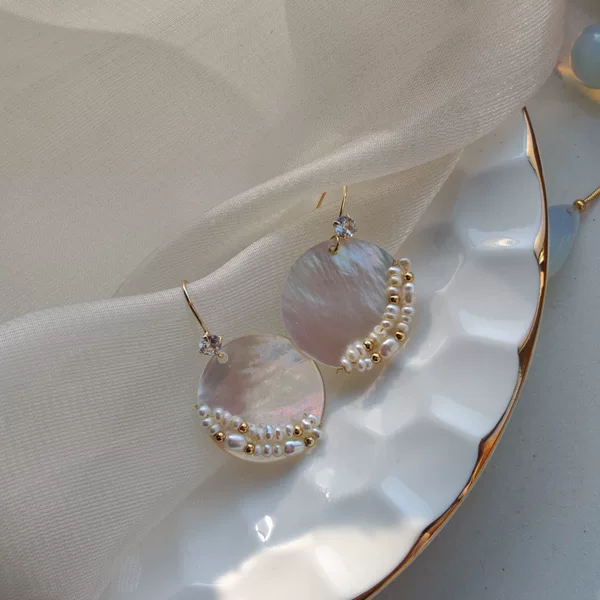 Natural Pearl Earrings, White Moonlight Mother-Of-Pearl, Pure Handmade Jewelry, Niche Forest-Style Earrings, Ear Hooks, Earrings