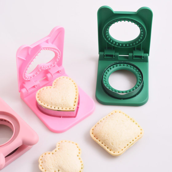 New stainless steel sandwich cutting mold Toast pocket bread making tool household DIY round sandwich