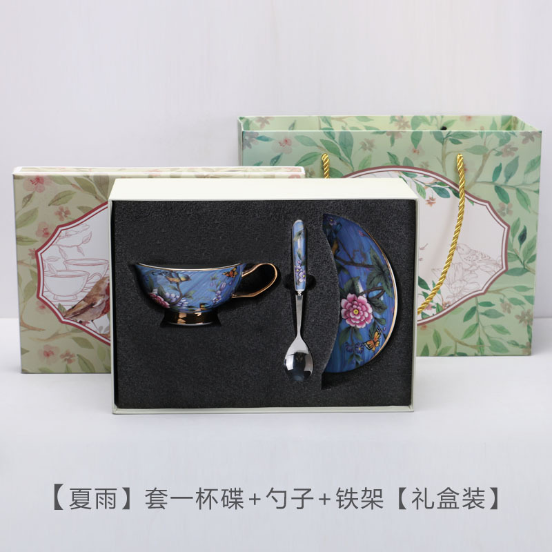 China de hueso estilo europeo taza de café traje de alta gama exquisito pequeño lujo británico tarde juego de té caja de regalo al por mayor