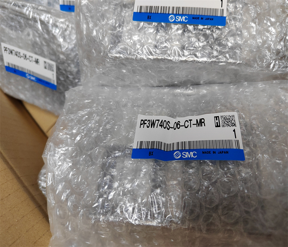 SMC VQZ1120B-5MJ1-C4  SV2100R-5FUD   VQ7-8-FG-S-3Z