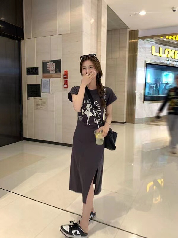 2023 Large Size Casual Short-sleeved Printed Dress Women's Summer Dress Tight Waist Slimming Irregular Split T-shirt Dress Trendy