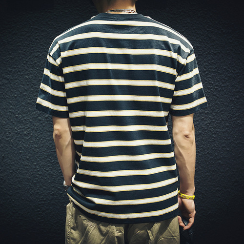 Trendy Summer Striped Short-Sleeve T-Shirt for Men, Loose Fit, Instagram-Worthy, Plus Size, Versatile Top – Perfect for Oversized Frames