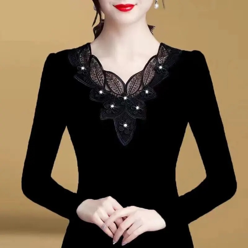Thin Slim-Fit Base Shirt 2025 Autumn and Winter New Korean Style Lace Mesh Rhinestone Long-Sleeve T-Shirt for Female Students Trendy Top Thin Slim-Fit Base Shirt 2025 Autumn and Winter New Korean Style Lace Mesh Rhinestone Long-Sleeve T-Shirt for Female Students Trendy Top