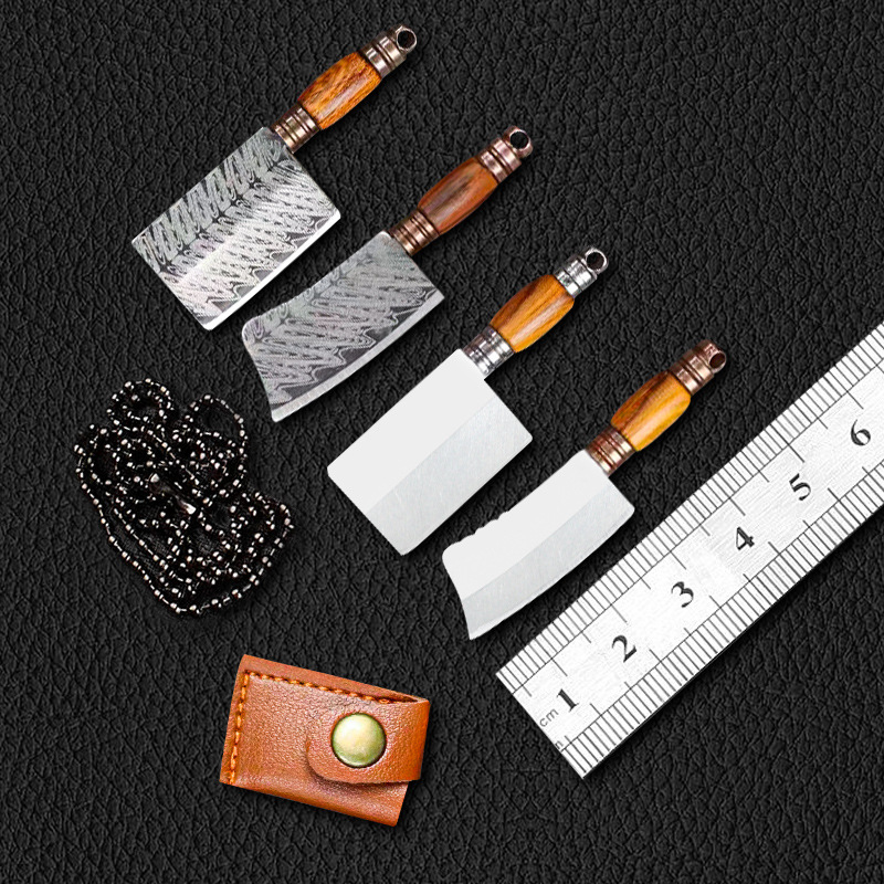 精致袖珍钥匙刀挂饰刀钥匙圈挂件配饰激光大马纹路拆快递开箱小刀