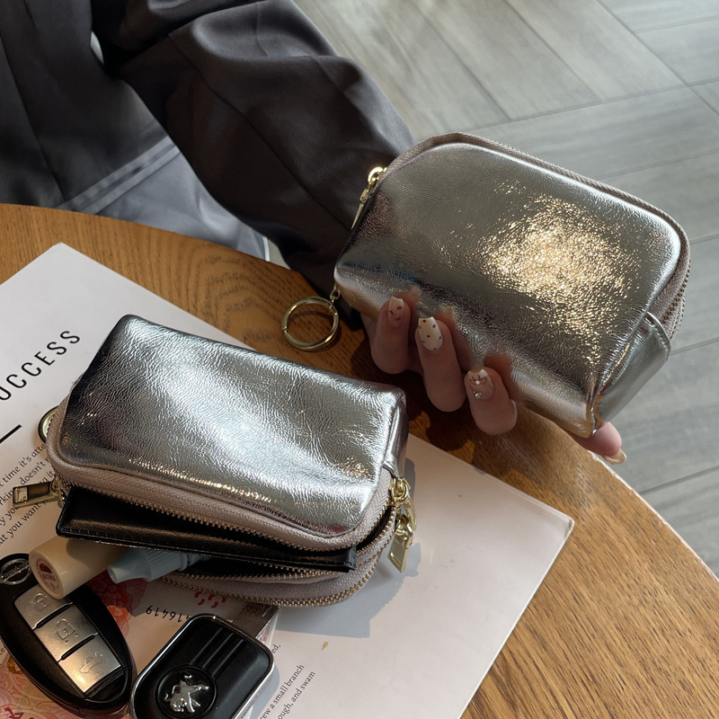 European and American Crack Cowhide Simple Mini Clutch Three Zipper Coin Bag Key Coin Coin Purse Leather European and American Crack Cowhide Simple Mini Clutch Three Zipper Coin Bag Key Coin Coin Purse Leather