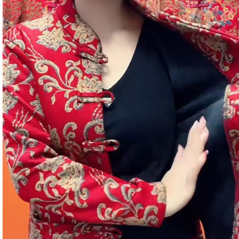 기모 두꺼운 중년 및 노인 가을 및 겨울 새로운베이스 아우터웨어 카디건 내셔널 스타일 캐주얼 긴팔 여성 탑