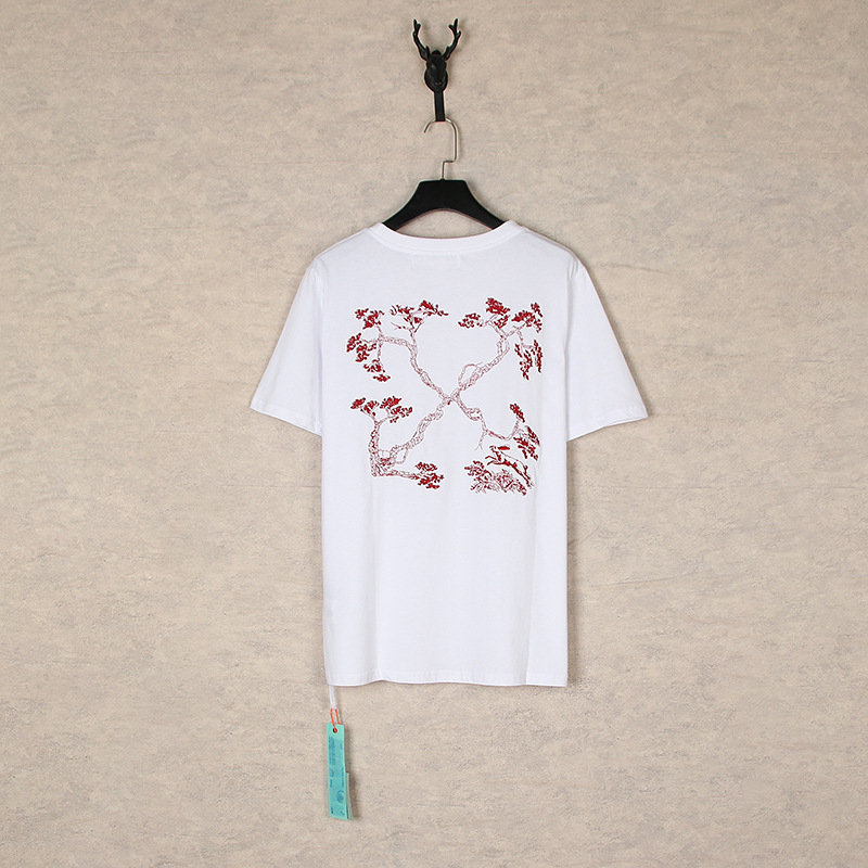 [Código europeo] versión correcta de impresión de acuarela splash tinta gradiente flecha graffiti ow marca de moda de manga corta pareja camiseta