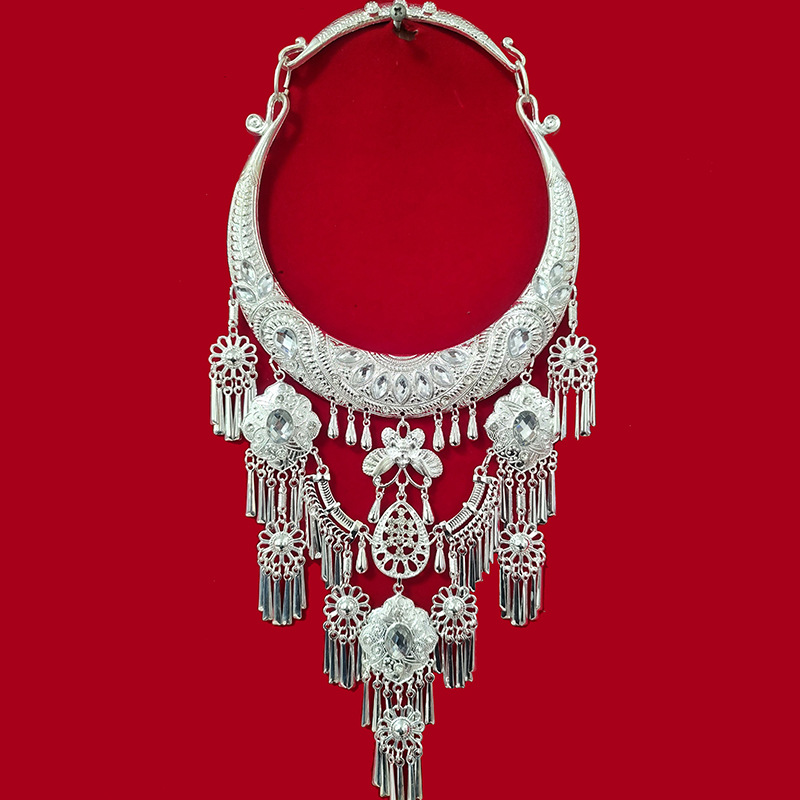 New Miao Silver Collar Silver Plated White Gem Rhinestone Silver Ornaments Hanfu Miao Dance Jewelry Ethnic Women Tassel Necklace