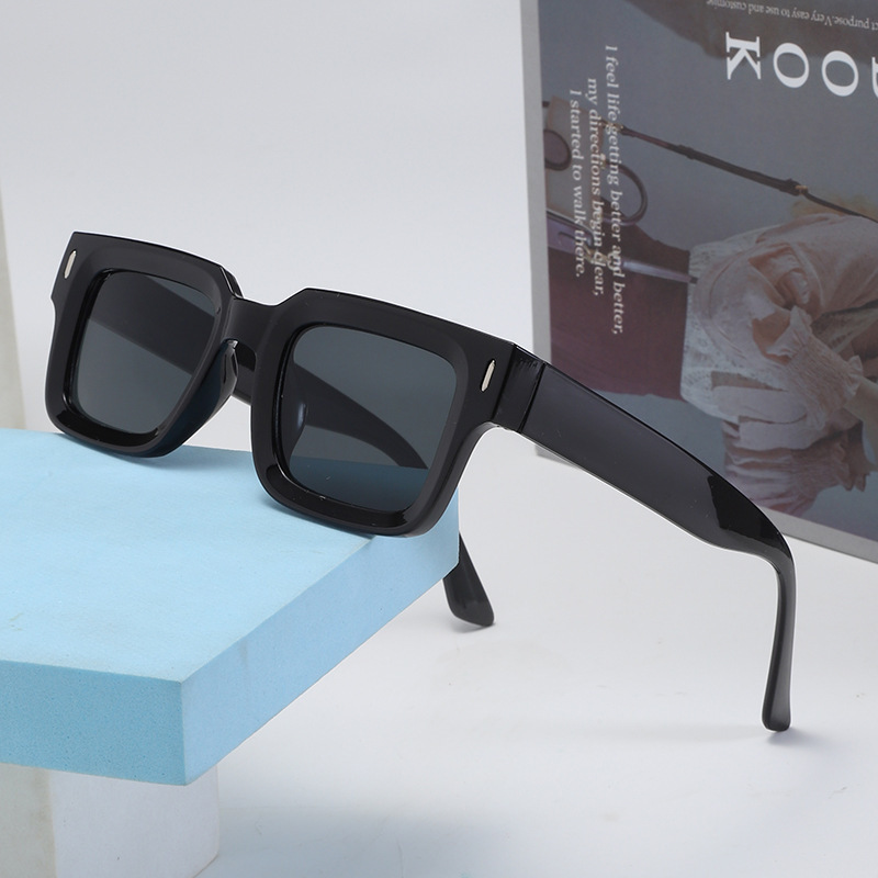 复古方框太阳镜跨境时尚百搭方形铆钉眼镜外贸热销墨镜防紫外线