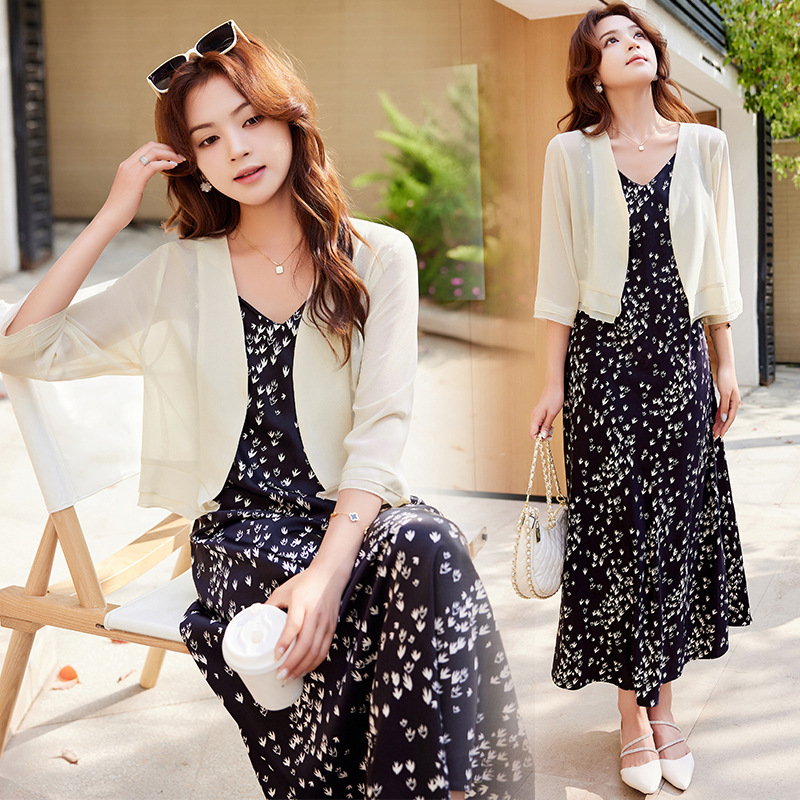 2025 새로운 여름 스타일 아이스 실크 자외선 차단제 카디건 여성용 얇은 짧은 코트 작은 숄과 쉬폰 탑 에어컨 셔츠