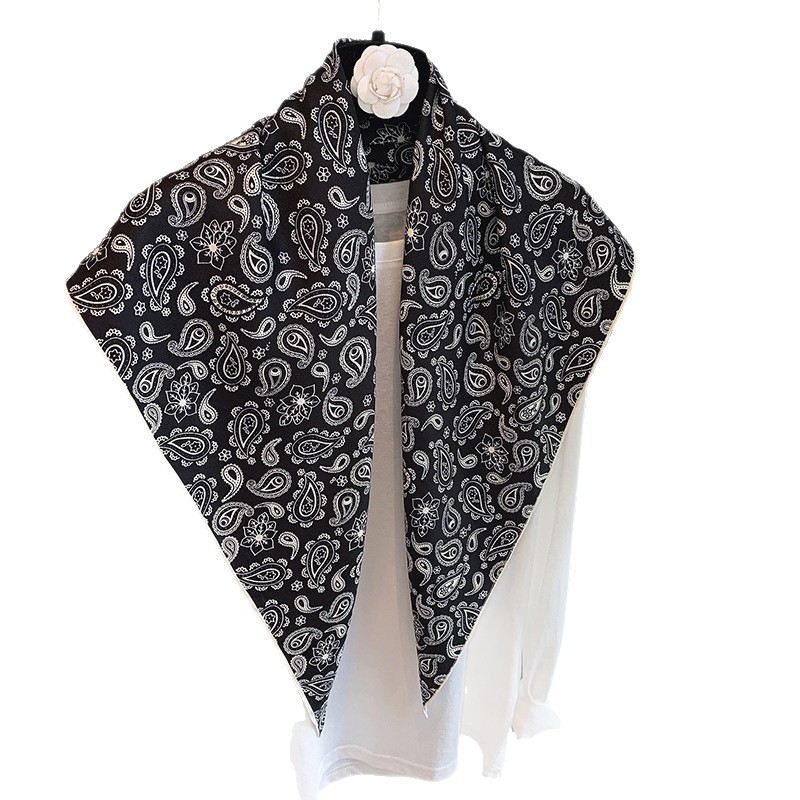 Spring and Autumn High-End Triangle Scarf Double-Layer Satin Korean Style Small Shawl Silky and Stylish Neck Scarf Scarf Triangle Scarf